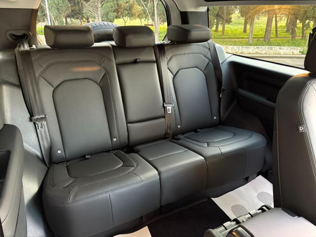 LAND ROVER Defender 90 3.0D I6 200 CV AWD Auto ''TOTAL BLACK''