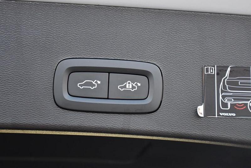 Volvo XC40 T4 Recharge Plug-in Hybrid Inscription Expression *TETTUCCIO*
