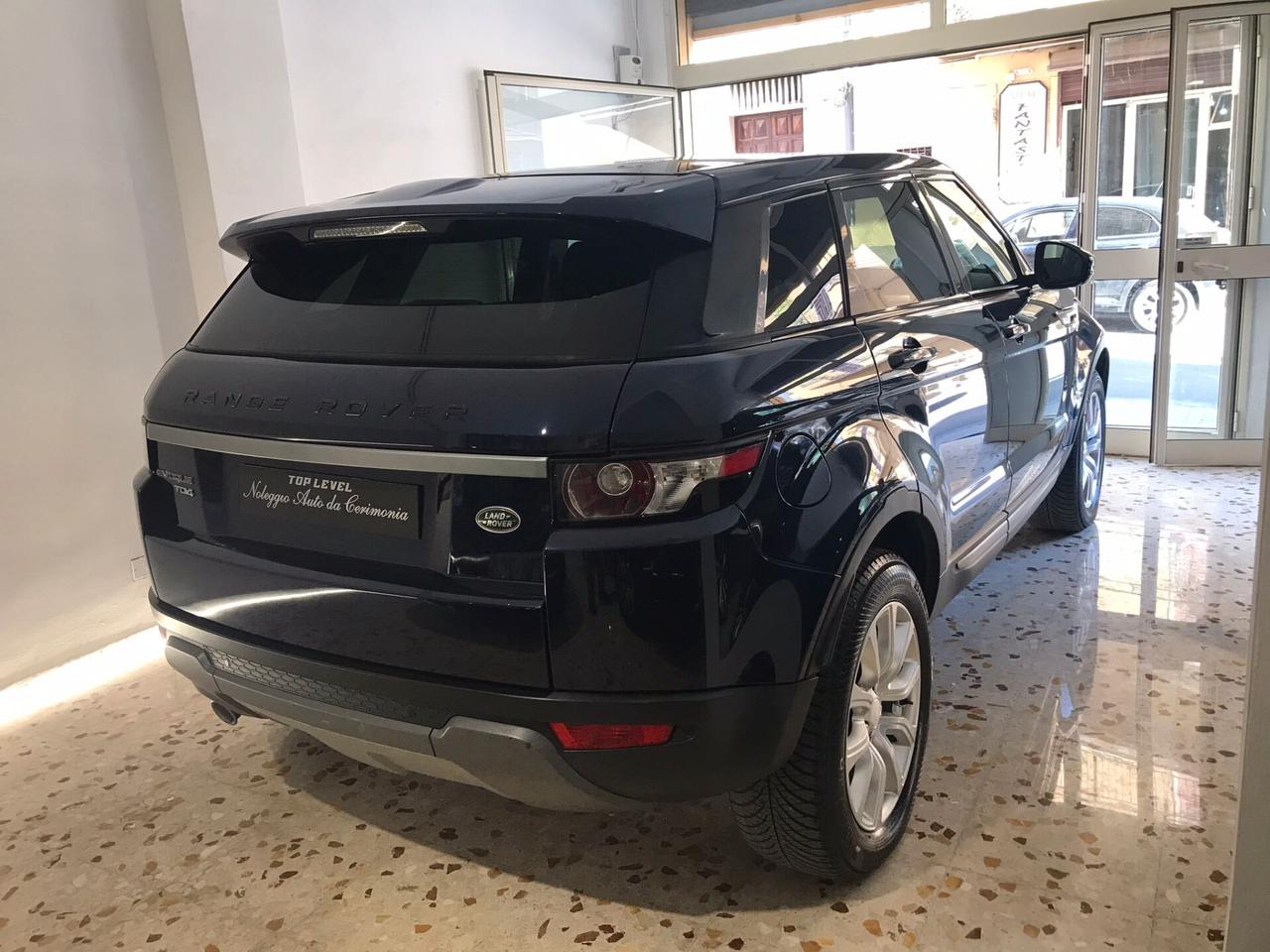 Land Rover Evoque 2.2 TD4 5p. PRESTIGE PANORAMICO