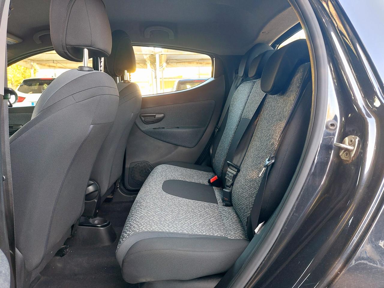 Lancia Ypsilon 1.0 Hybrid 70CV Silver Plus - 2022