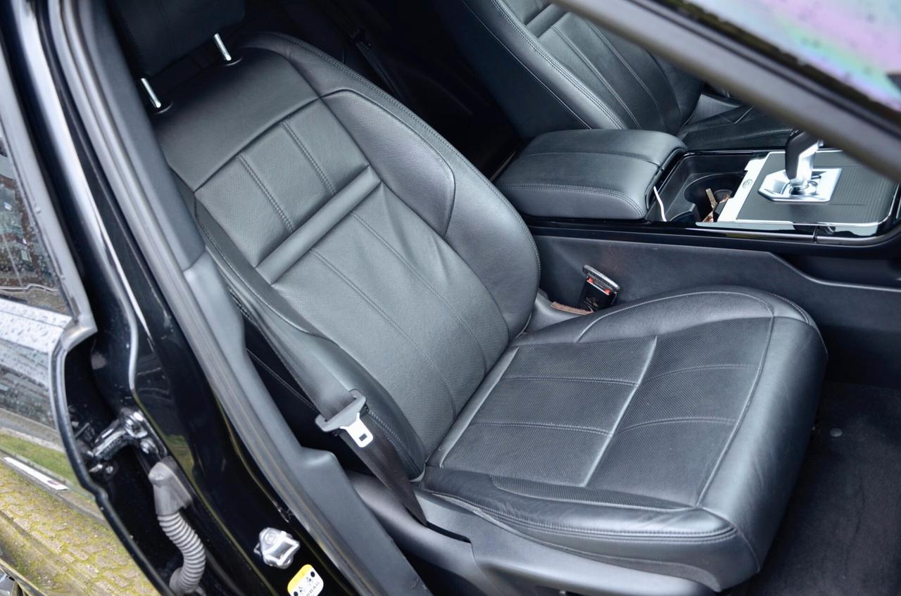 LAND ROVER RANGE ROVER EVOQUE 2.0d i4 MHEV R-DYNAMIC SE AWD 150cv AUT, SERVICE LAND ROVER, FULL BLACK, FULL LED, PELLE, RETROCAMERA, PERMUTE