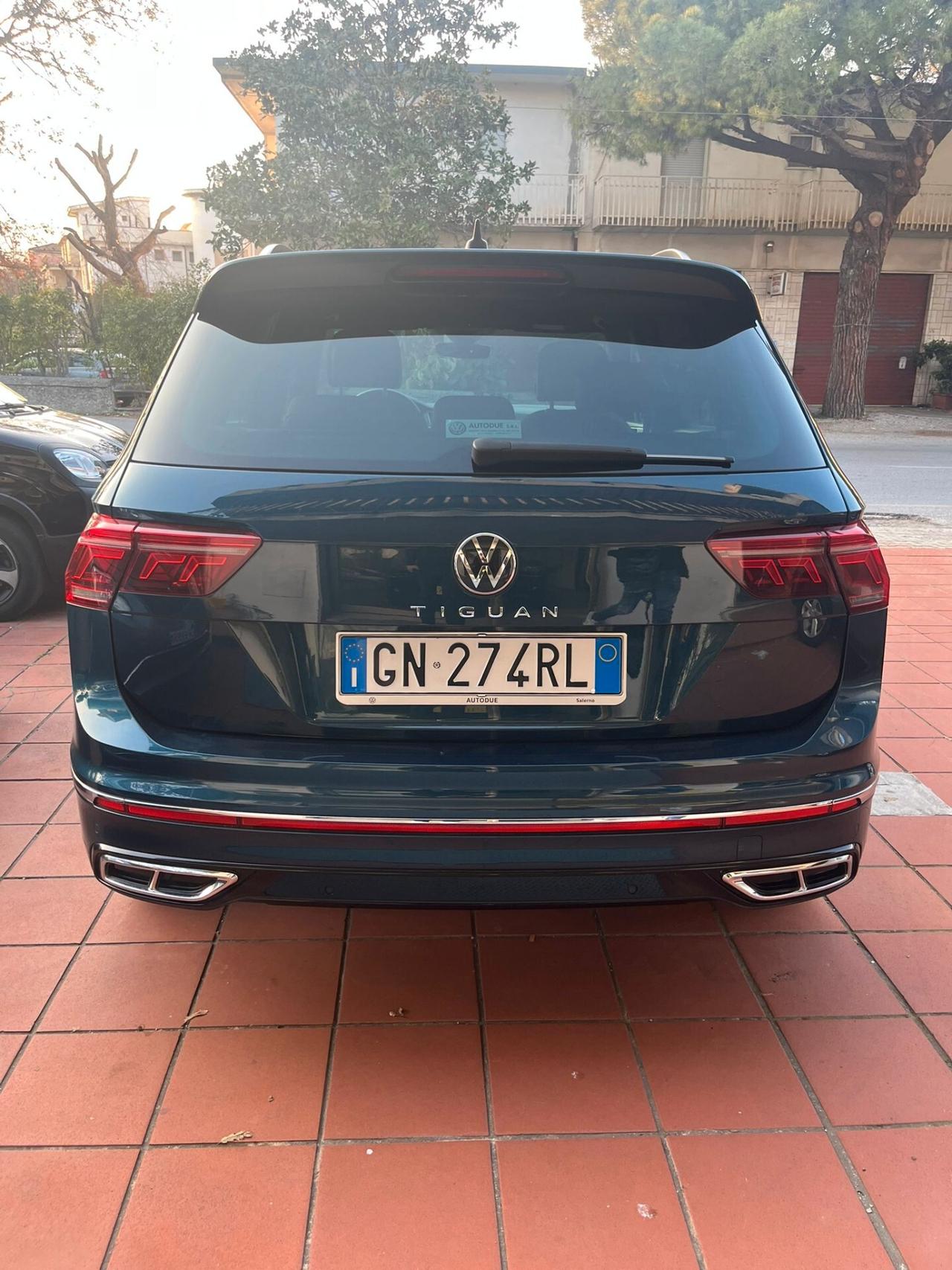 Volkswagen Tiguan 2.0 TDI 150 CV SCR DSG R-Line