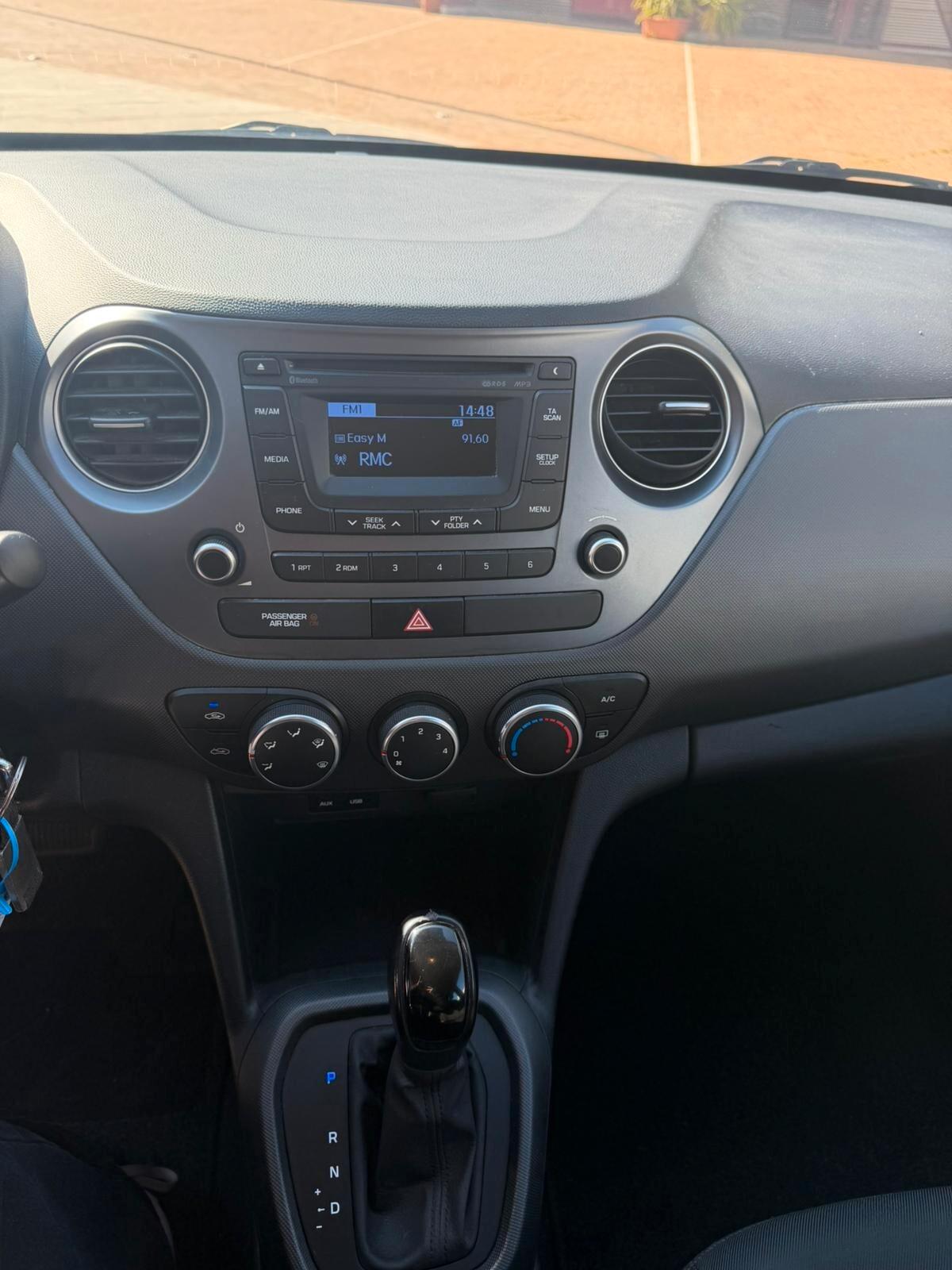 Hyundai i10 1.0 MPI Login A/T