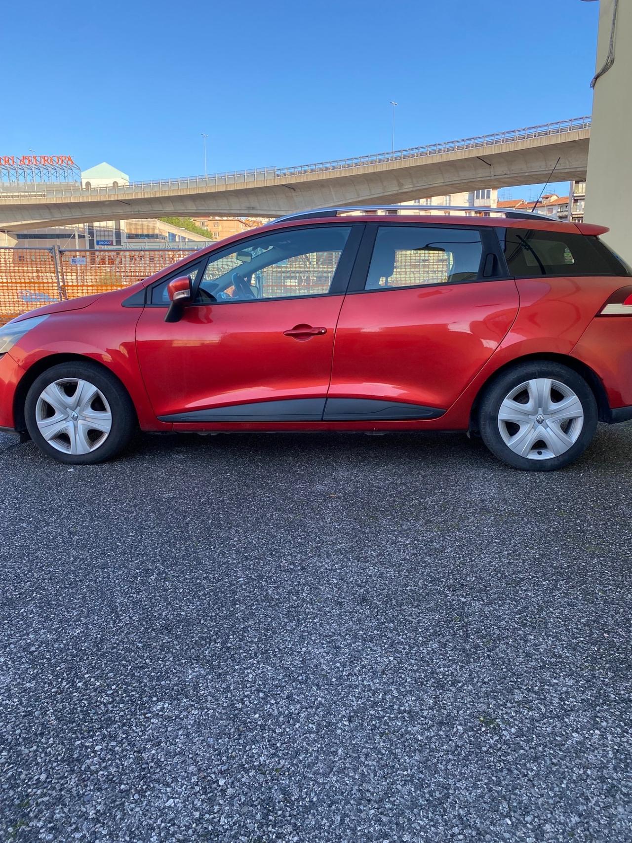 Renault Clio Sporter 1.5 dCi 8V 90CV Start&Stop 83gr. EcoBusiness