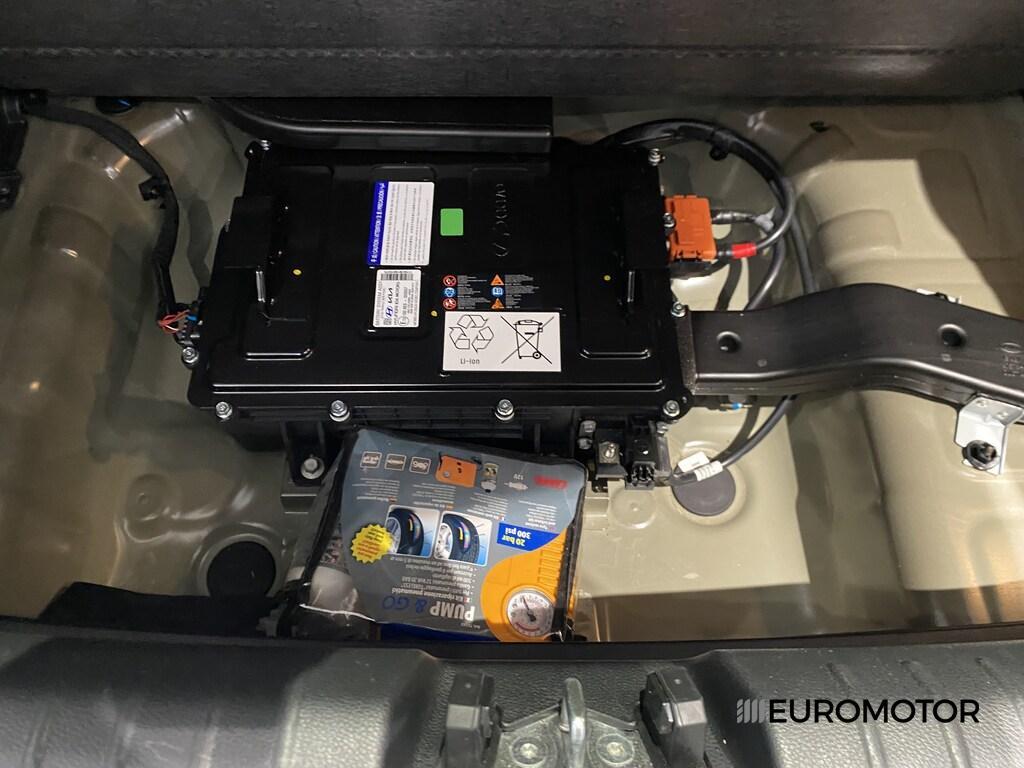 Kia Stonic 1.0 T-GDi MHEV Black Edition MT