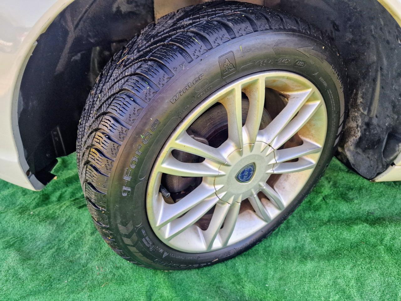 Lancia Ypsilon 1.2 3P BI-COLOR(X NEOPATENTATI)