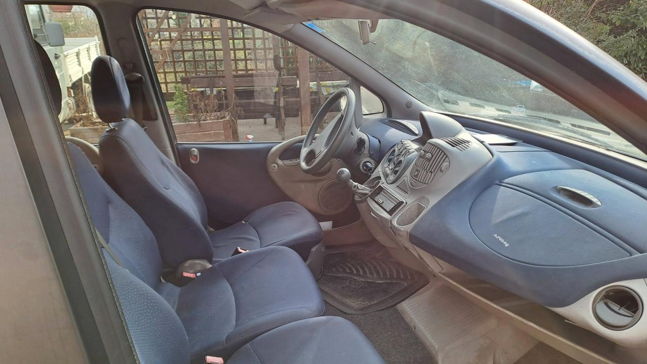 Fiat Multipla 100 16V bipower cat ELX