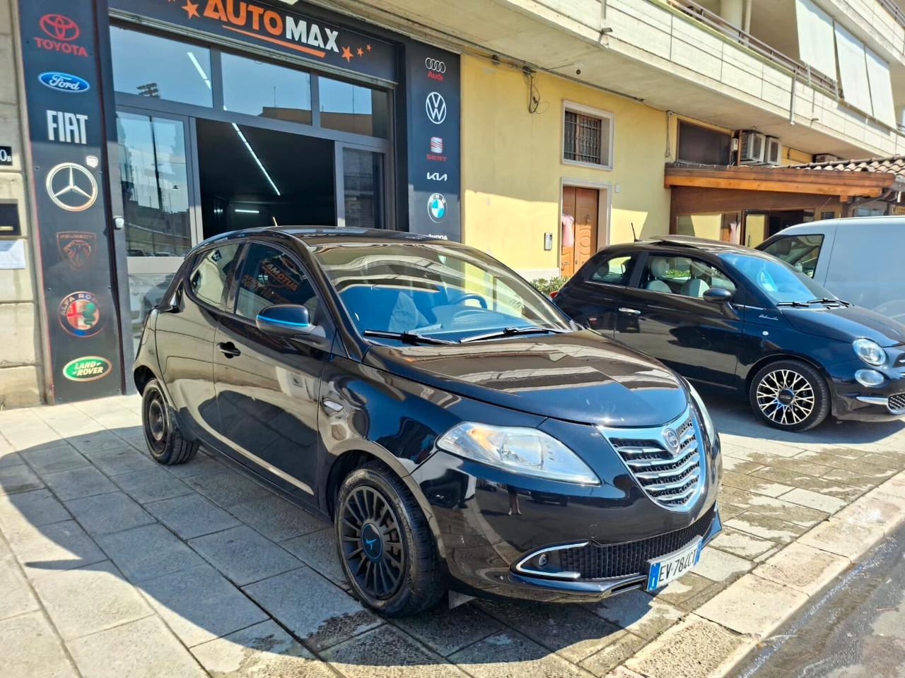 Lancia Ypsilon 1.3 MJT 95cv Elefantino 2014