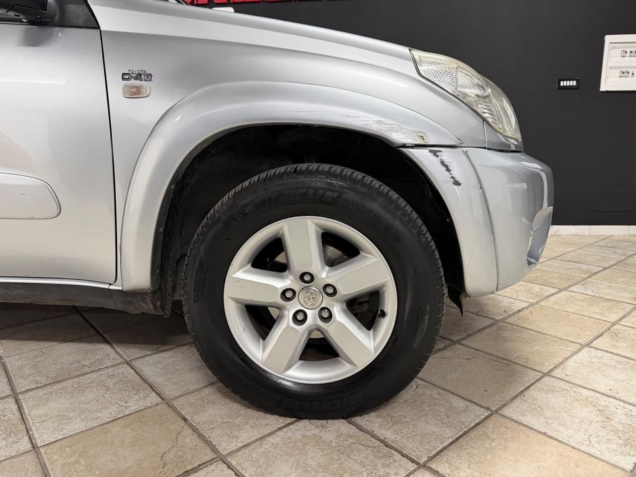 TOYOTA RAV 4 2.0 D-4D (116) Sol 2005