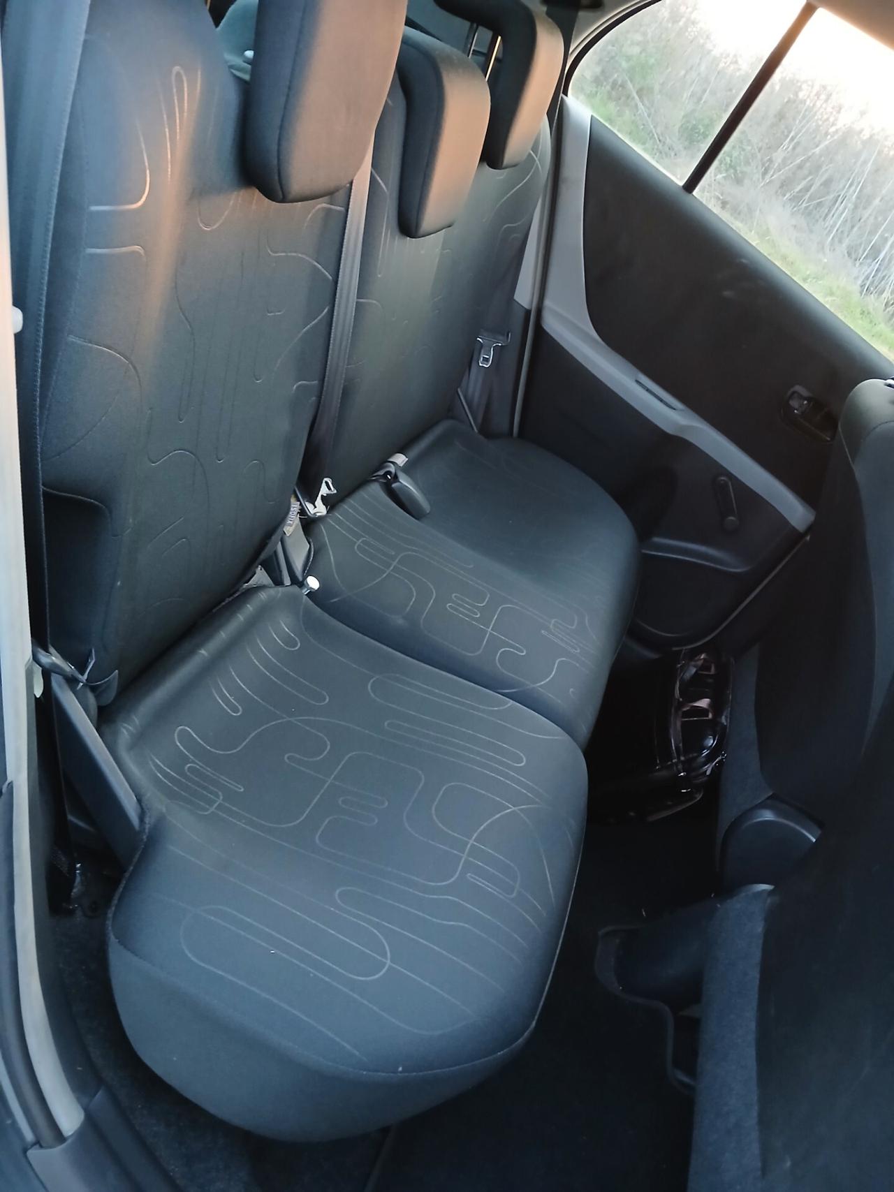 Toyota Yaris 1.0 5 porte