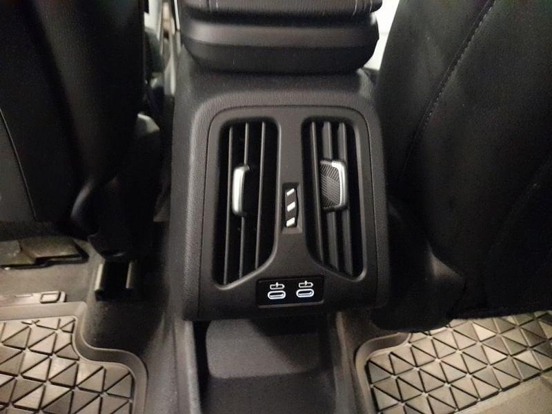 BMW X1 sDrive 18d X-Line DCT