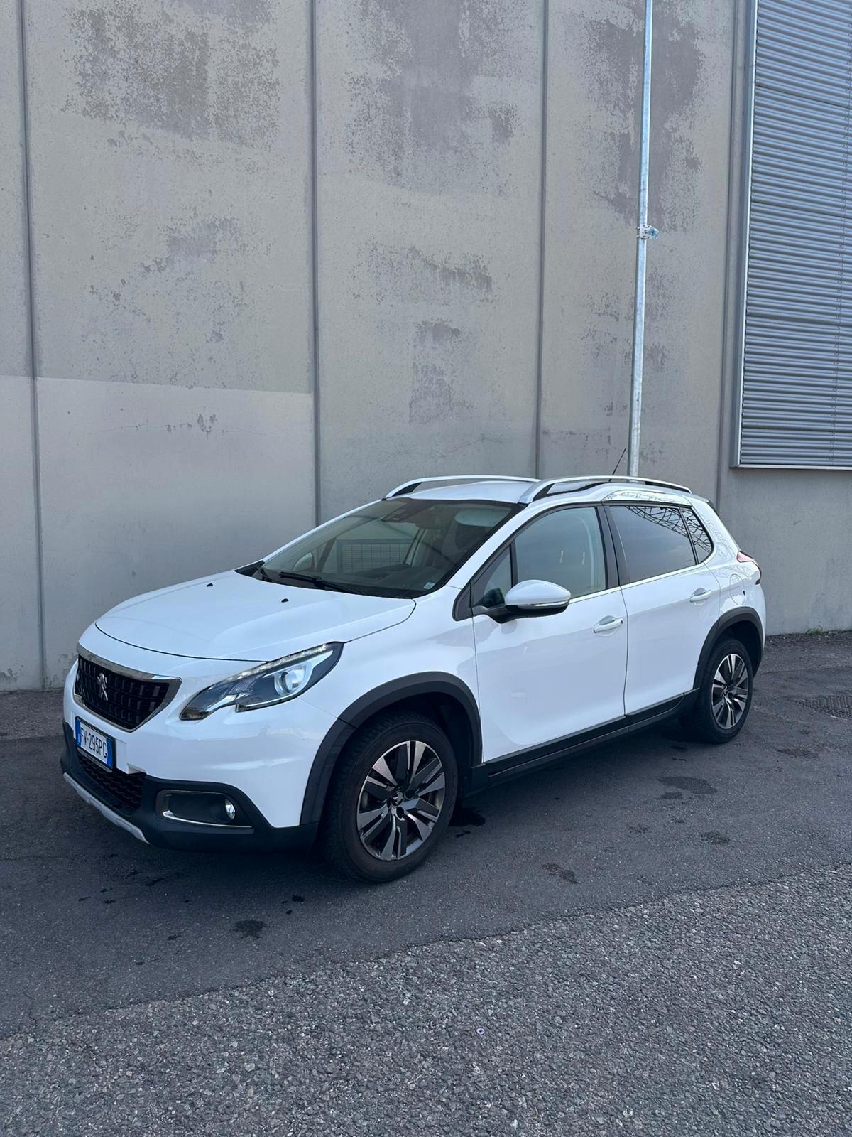 Peugeot 2008 PureTech 82 Allure