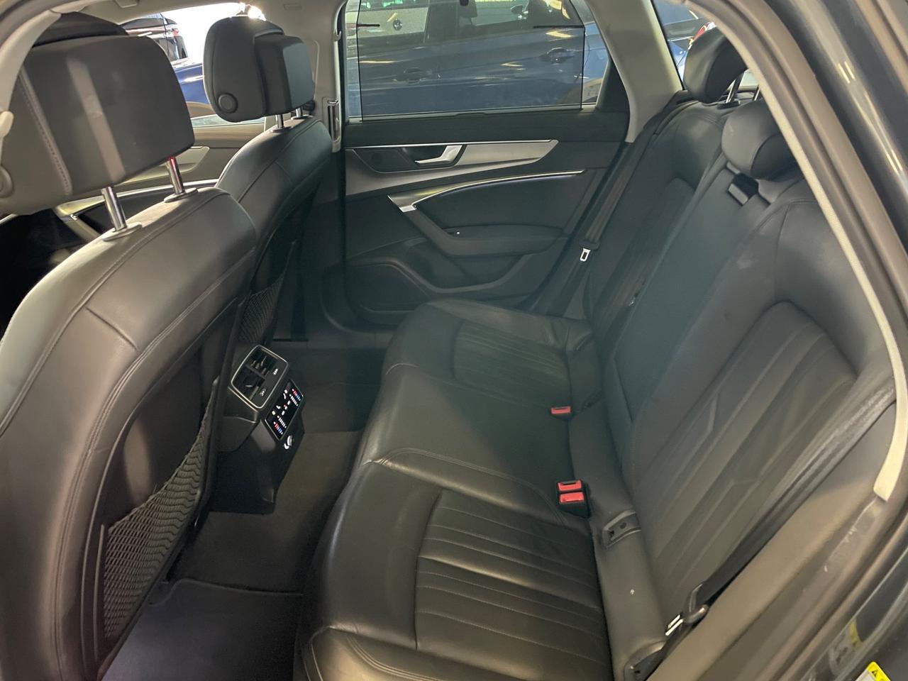 Audi A6 Avant 40 2.0 TDI quattro S tronic Line Ext Matrix Adaptive