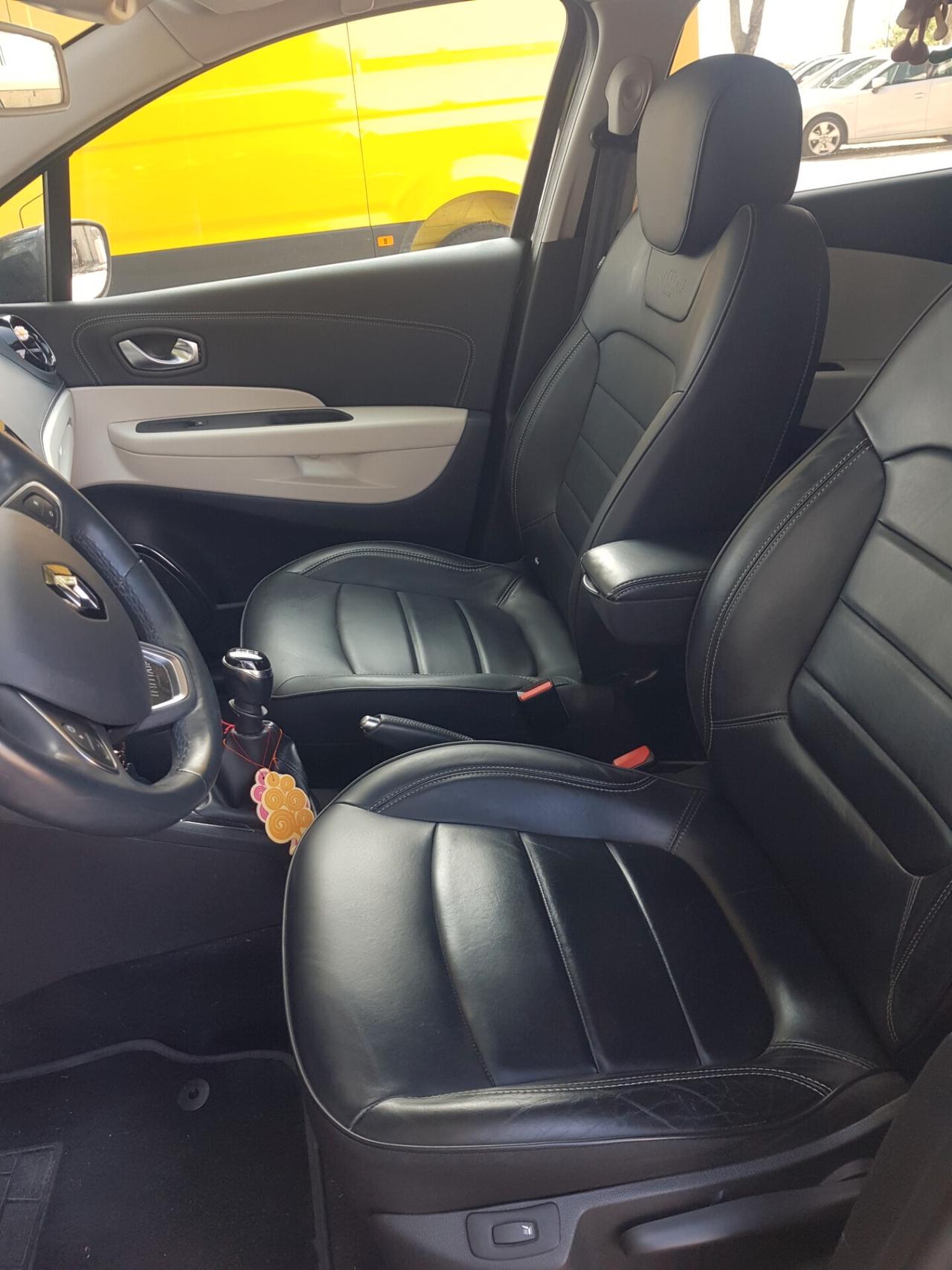 Renault Captur TCe 120 CV Start&Stop Energy Initiale Paris NEOPATENTATI