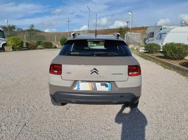 Citroen C4 Cactus 1.2 puretech Shine 82cv