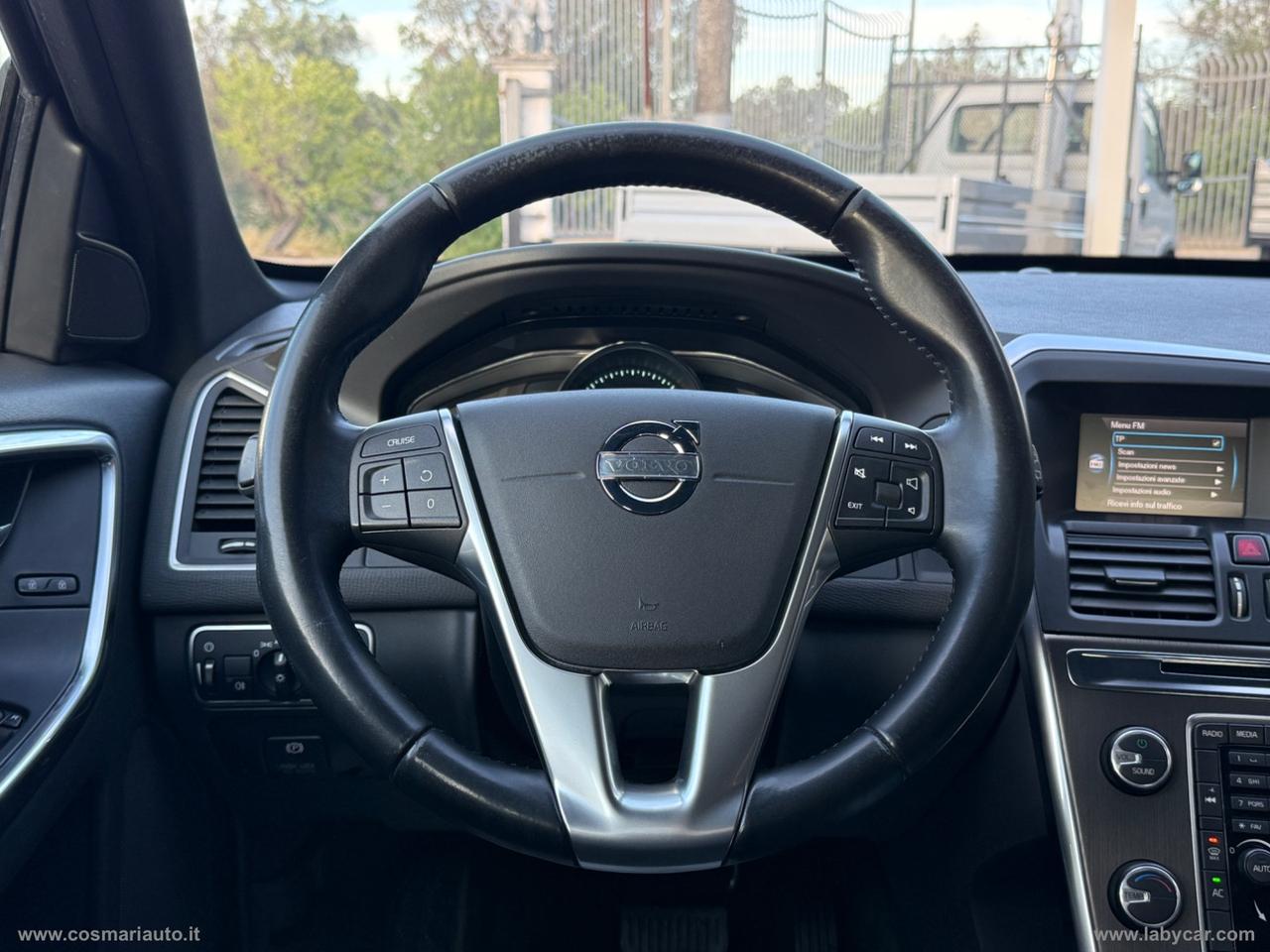 VOLVO XC60 D4 Geartronic Momentum
