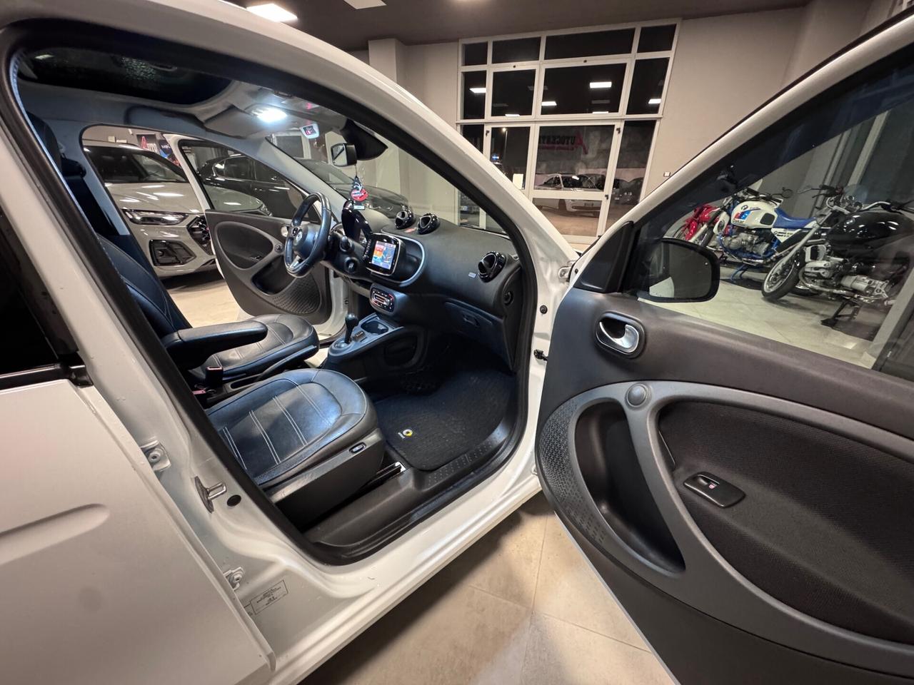 SMART FOR FOUR 900 BENZINA AUTOMATICA PASSION