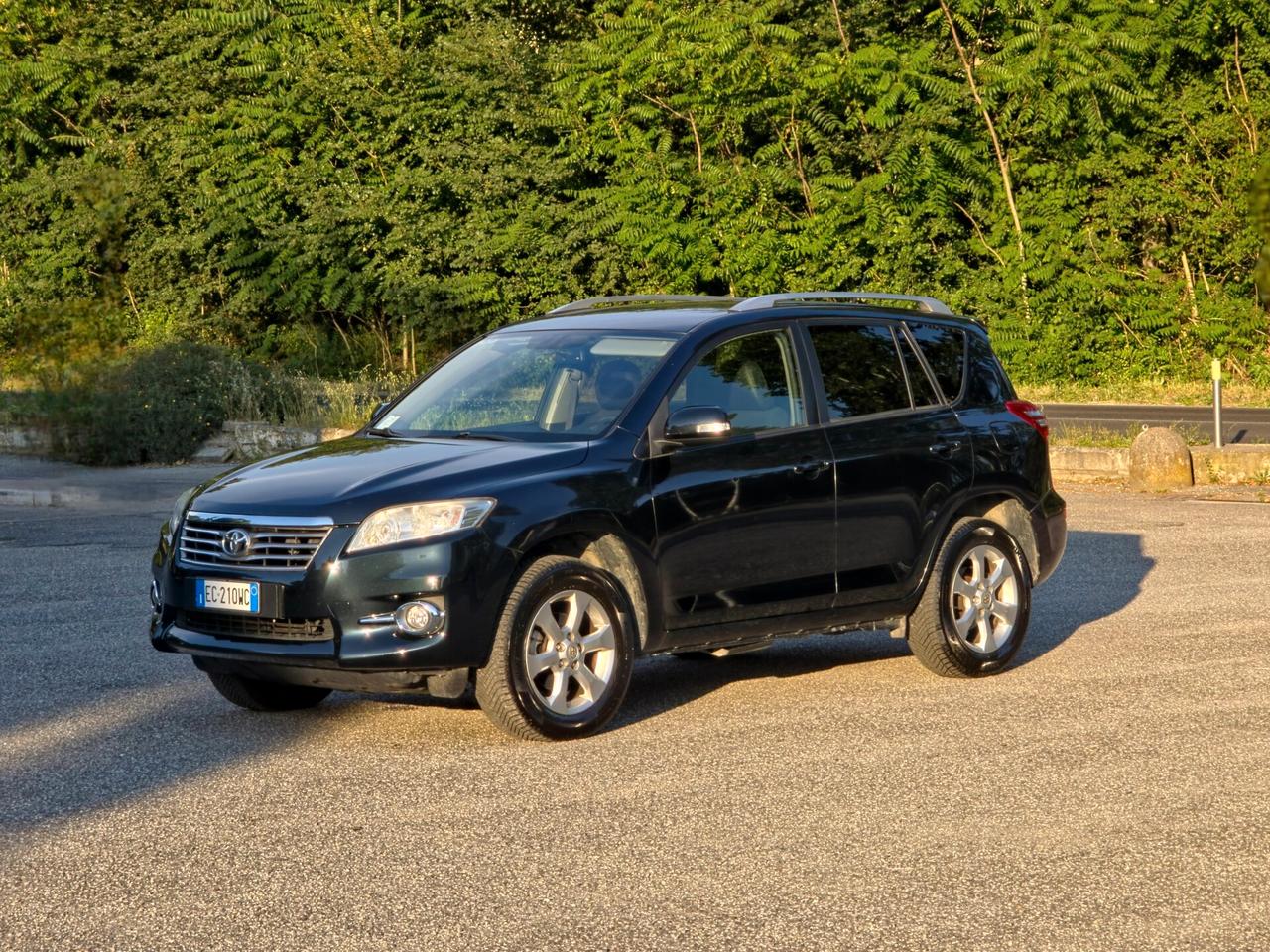 Toyota RAV 4 RAV4 2.2 D-4D 150 CV DPF Exclusive E5 Manuale 2010 4x4