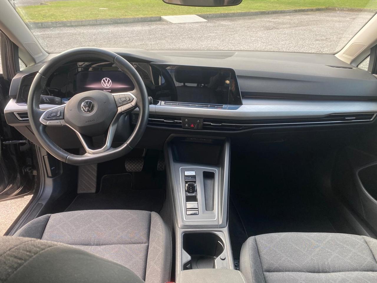 Volkswagen Golf 1.0 eTSI EVO DSG Life