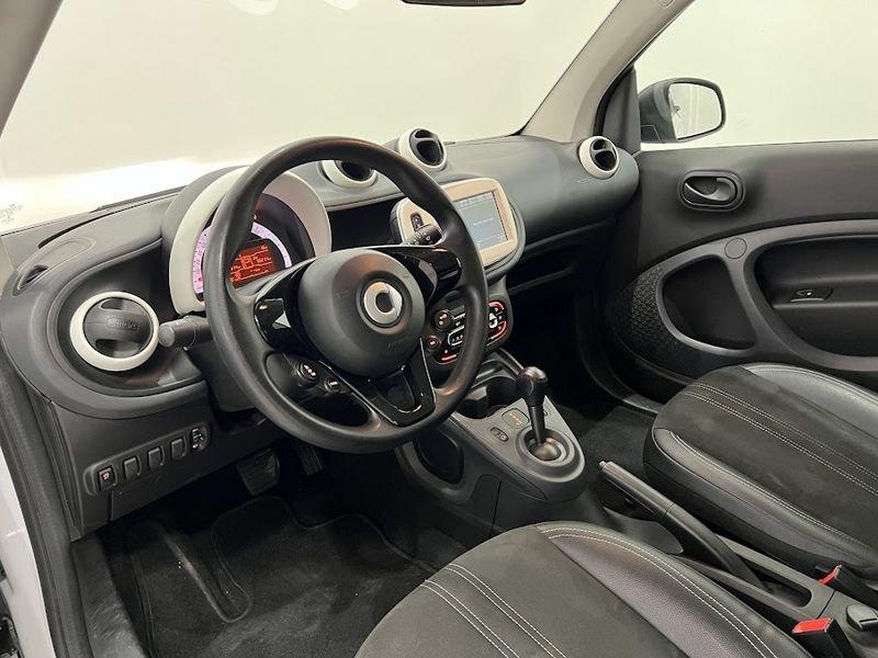 smart fortwo 70 1.0 52kW brabus style twinamic