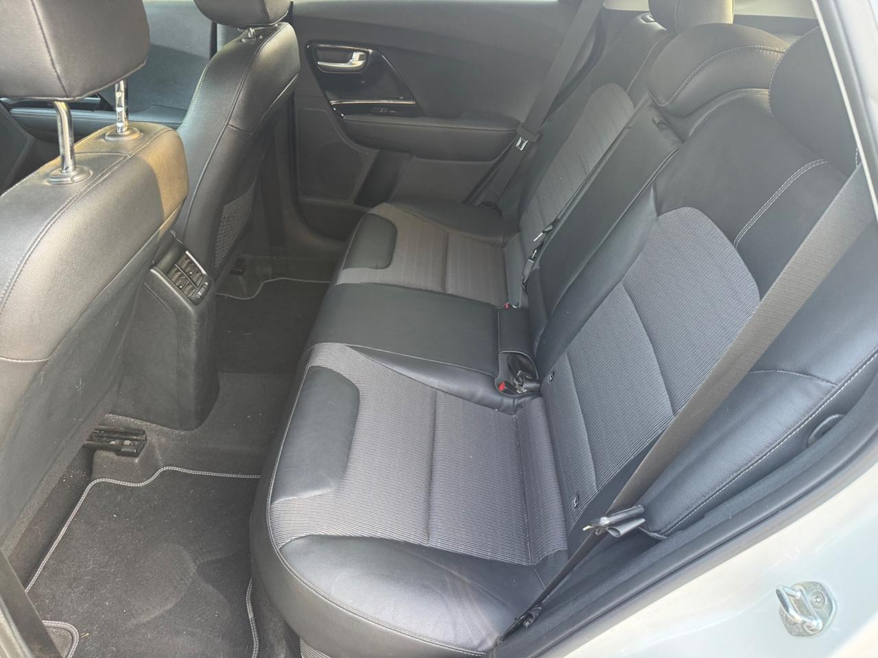 Kia Niro 1.6 GDi DCT HEV IBRIDA garanzia 12 mesi