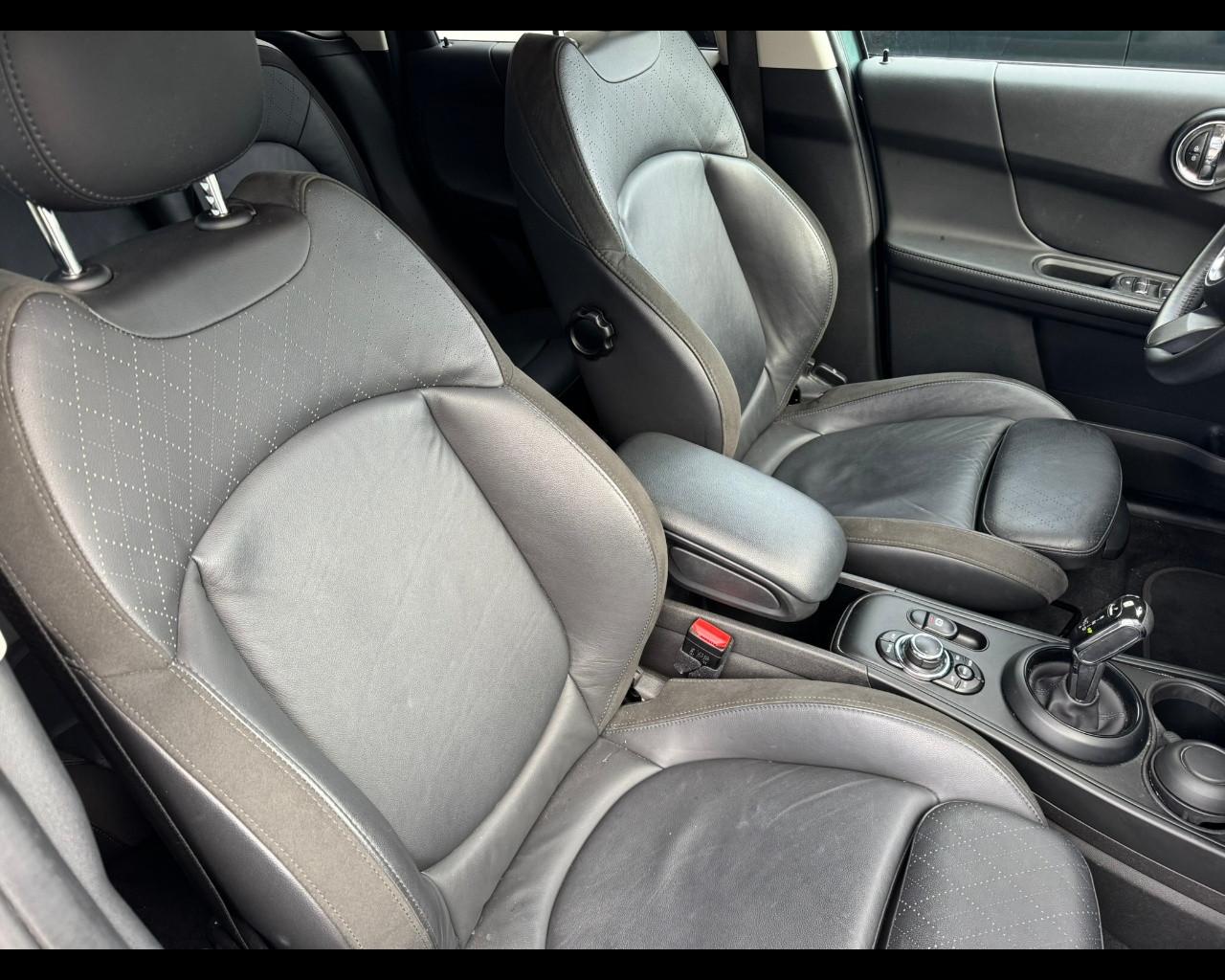 MINI Mini Countrym.(F60) - Mini 2.0 Cooper D Business Countryman ALL4