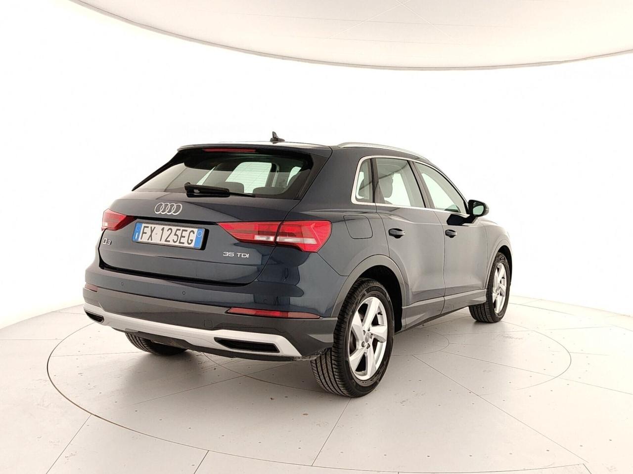 Audi Q3 35 TDI S tronic Business Advanced