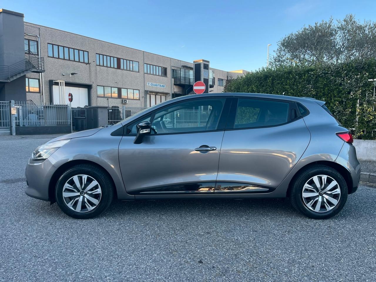 RENAULT CLIO 1.2 GPL X NEOPATENTATI