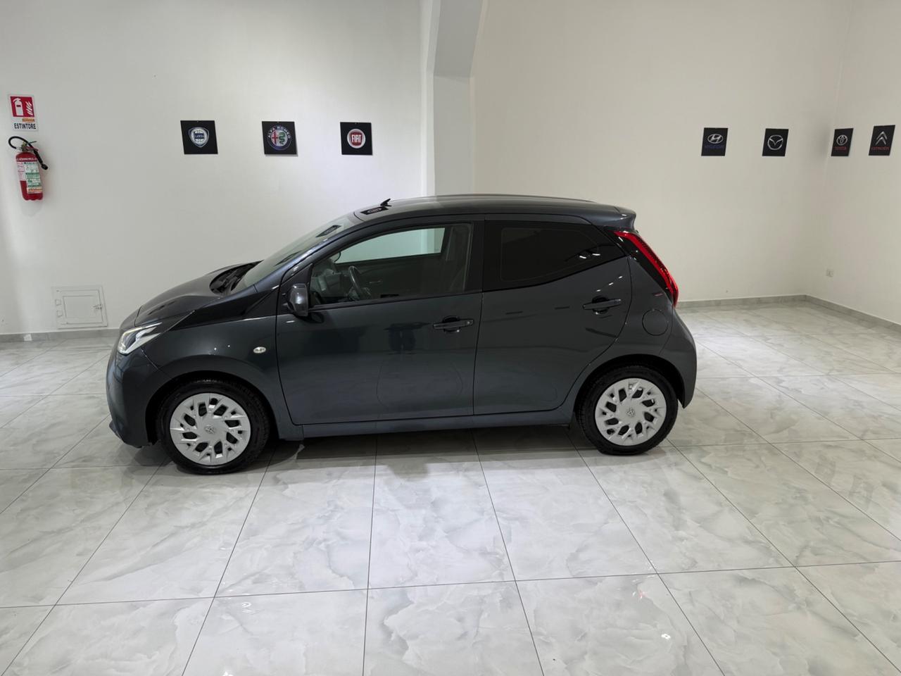 TOYOTA AYGO 1.0 VVT-I 69 CV 5 PORTE X-WAVE MMT