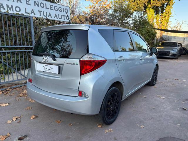 TOYOTA Verso-S 1.4D MT Style Navi, Tetto