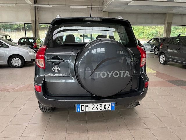 Toyota Rav4 2008 photo 5