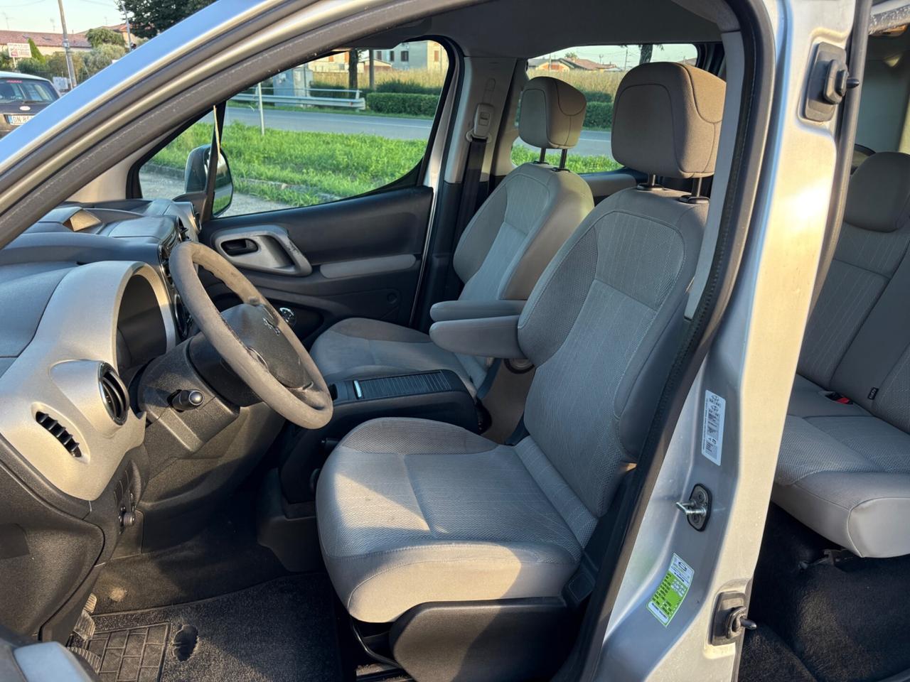 Peugeot Partner Tepee 1.6 HDi 110CV NEOPATENTATI
