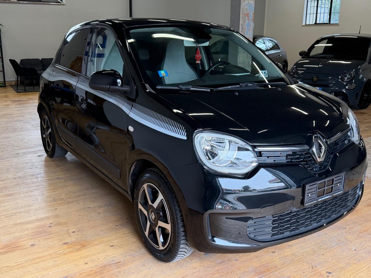 Renault Twingo 73CV LIMITED NEOPATENTATI GARANZIA