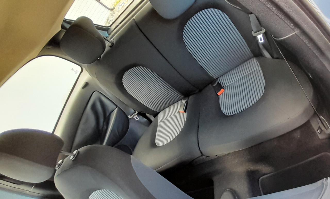 Lancia Ypsilon 1.2 Argento