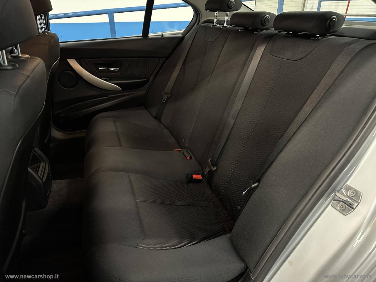 BMW 318d Business aut.