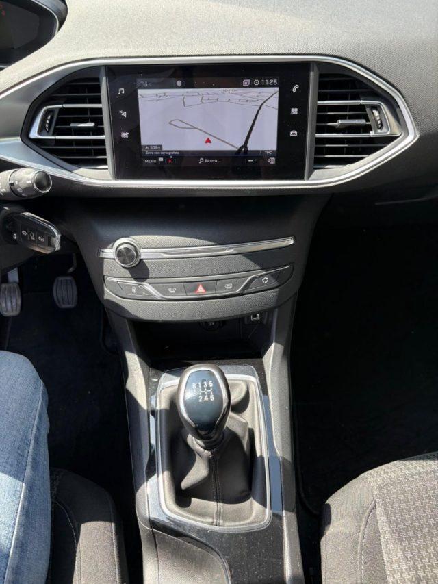 PEUGEOT 308 BlueHDi 130 S&S Business