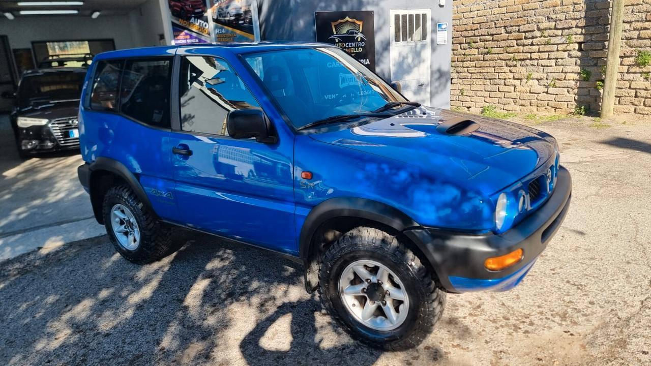 Nissan Terrano II 2.7 Tdi 3 porte SE
