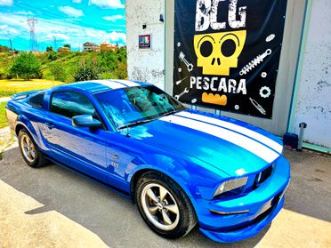 Ford Mustang GT 4.6 V8 - PESCARA