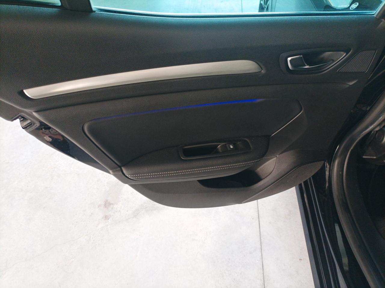 Renault Mégane dCi 8V 110 CV EDC Energy Intens