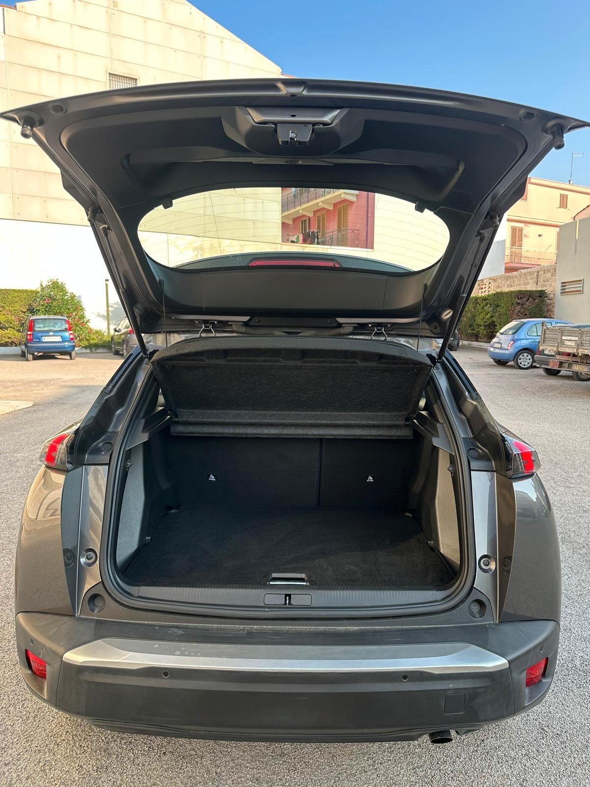 Peugeot 2008 BlueHDi 100 S&S Allure