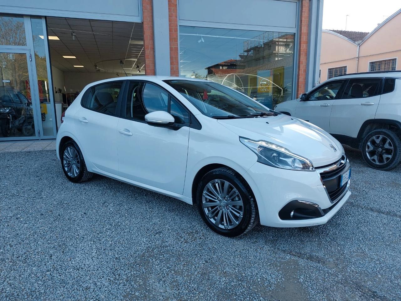 Peugeot 208 PureTech 82 Stop&Start 5 porte Allure