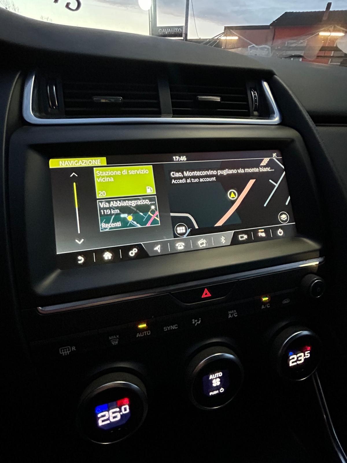 Jaguar E-Pace 2.0D 150 CV AWD aut. R-Dynamic HSE