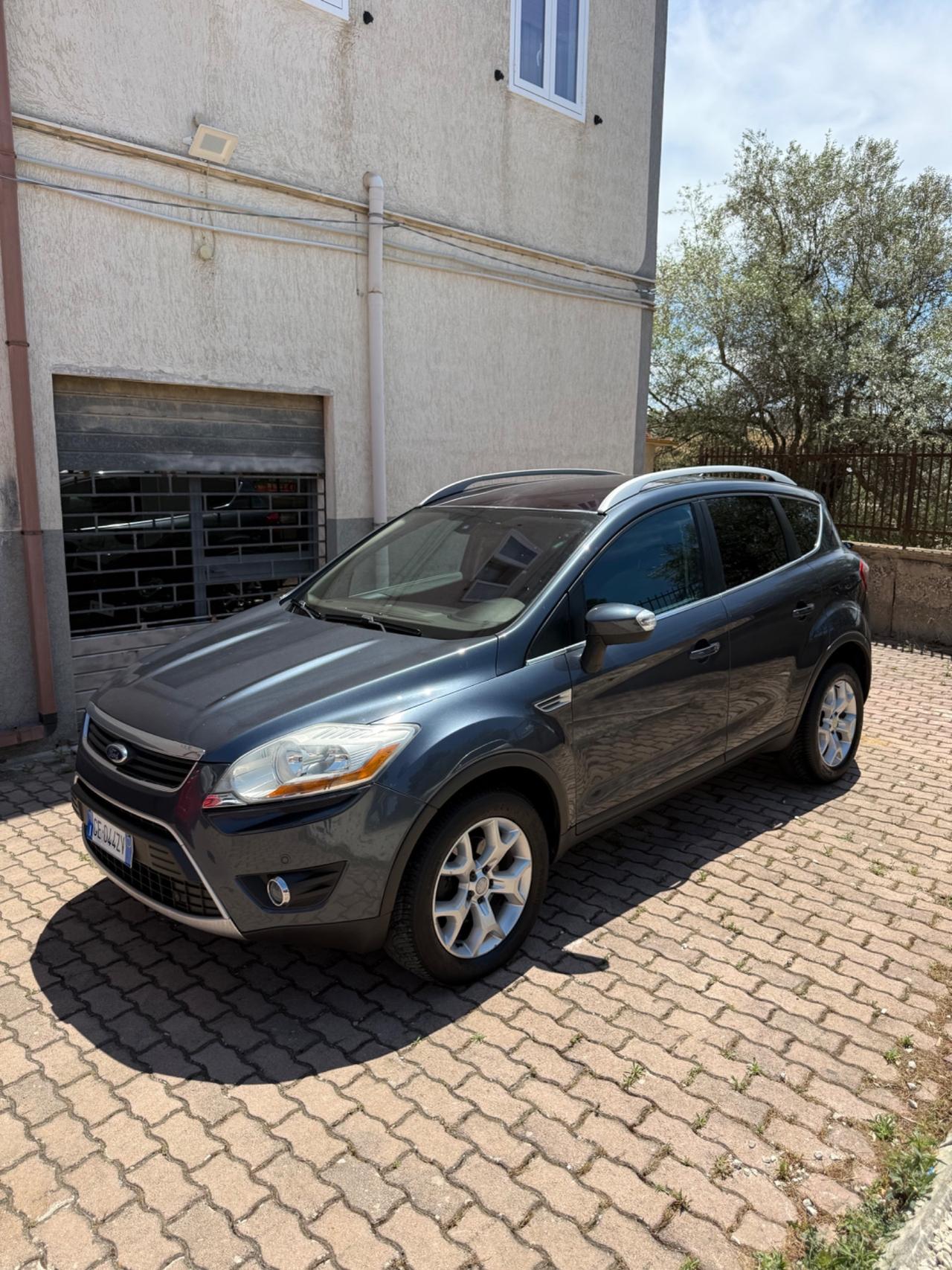Ford Kuga 2.0 TDCi 136 CV 2WD Titanium DPF