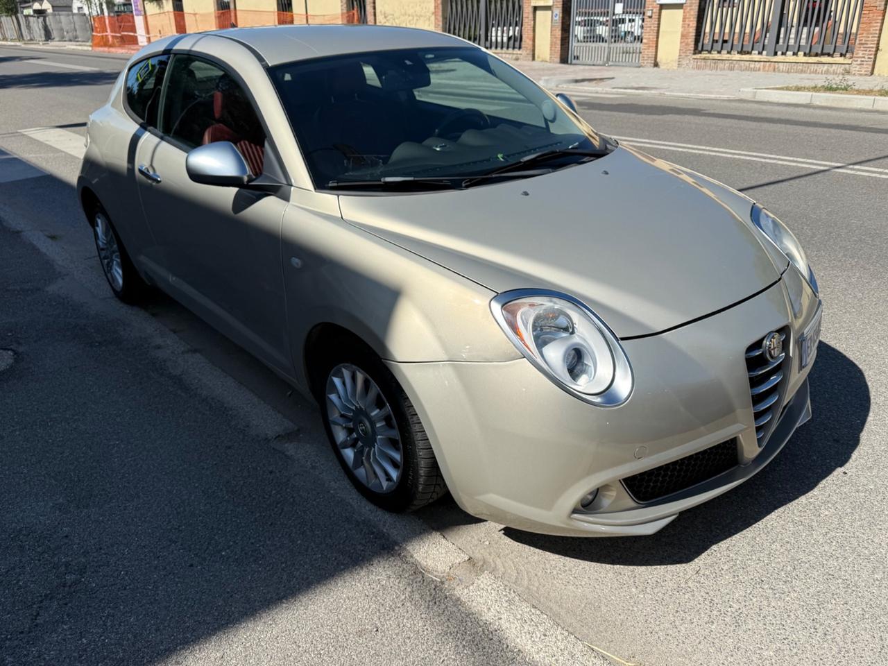 Alfa Romeo MiTo 1.4 T 120 CV GPL Distinctive