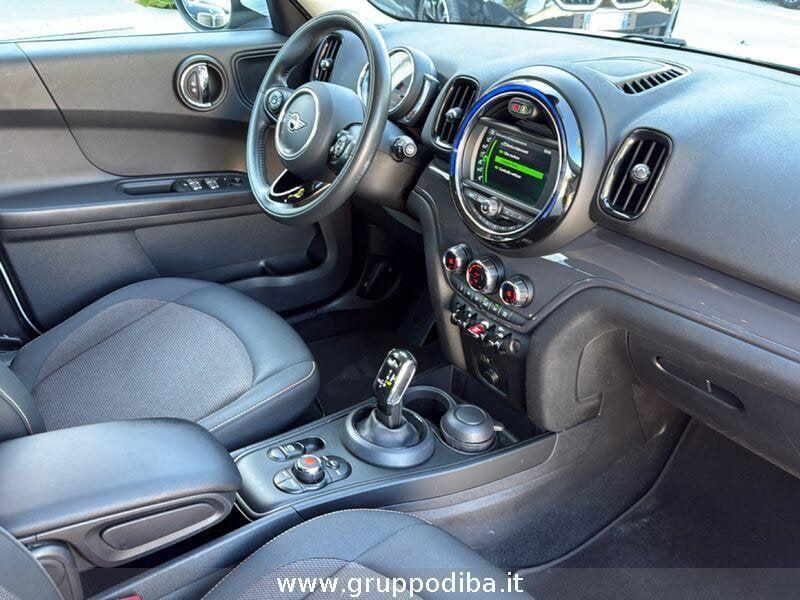MINI Countryman Mini F60 2017 Diese Mini 2.0 Cooper D Boost auto my18