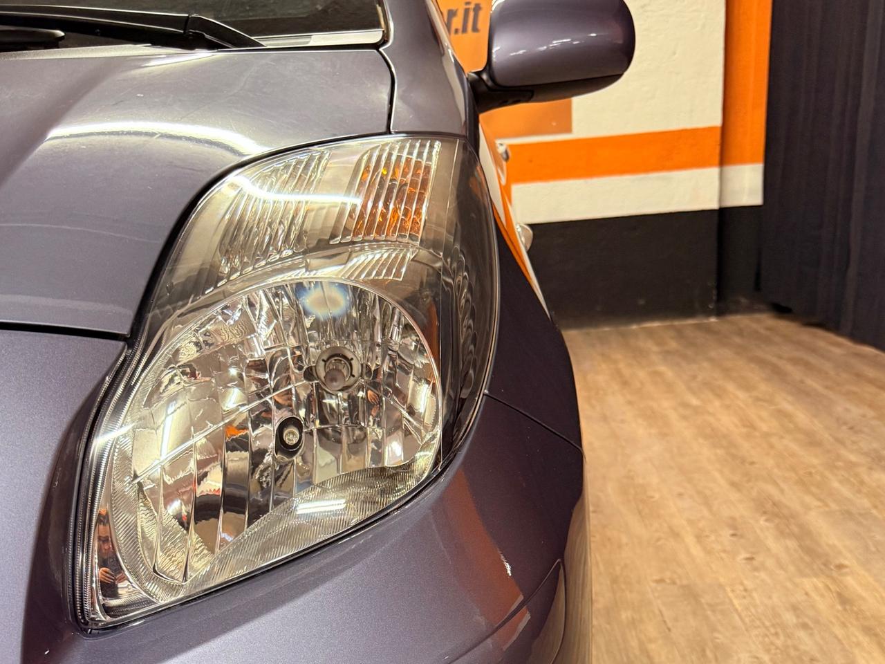 STUPENDA TOYOTA YARIS UNICO PROPRIETARIO CON 74.788 KM