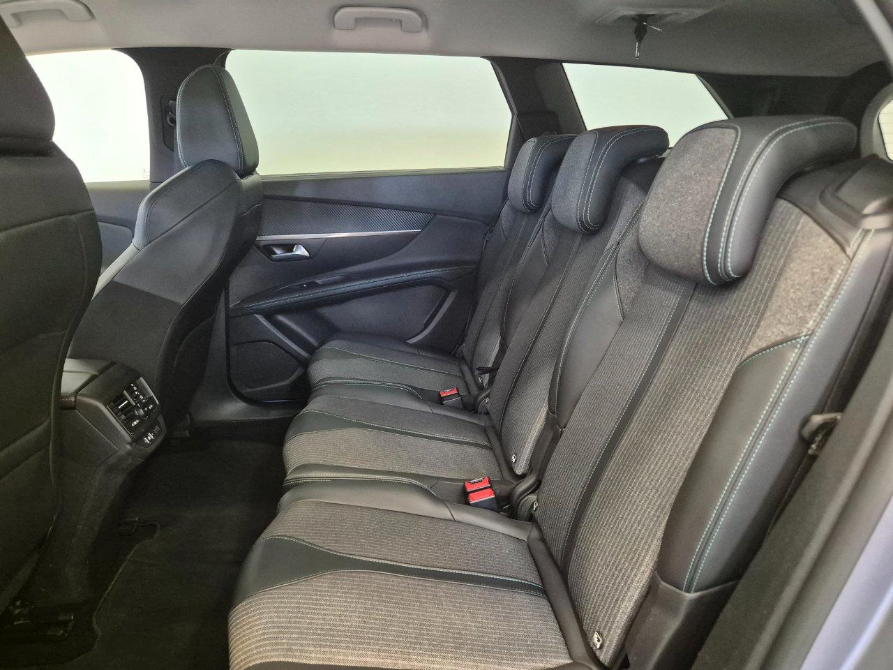 Peugeot 5008 1.5 bluehdi Allure s&s 130cv eat8 - NEOPATENTATI - Carplay - Cam - Cruise/Lim