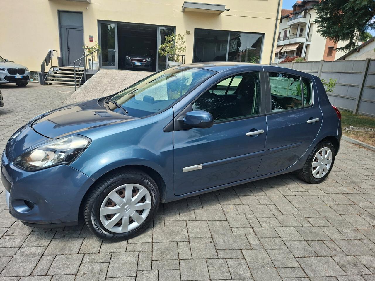 Renault Clio 1.2 16V 5 porte Dynamique NEOPATENTATI