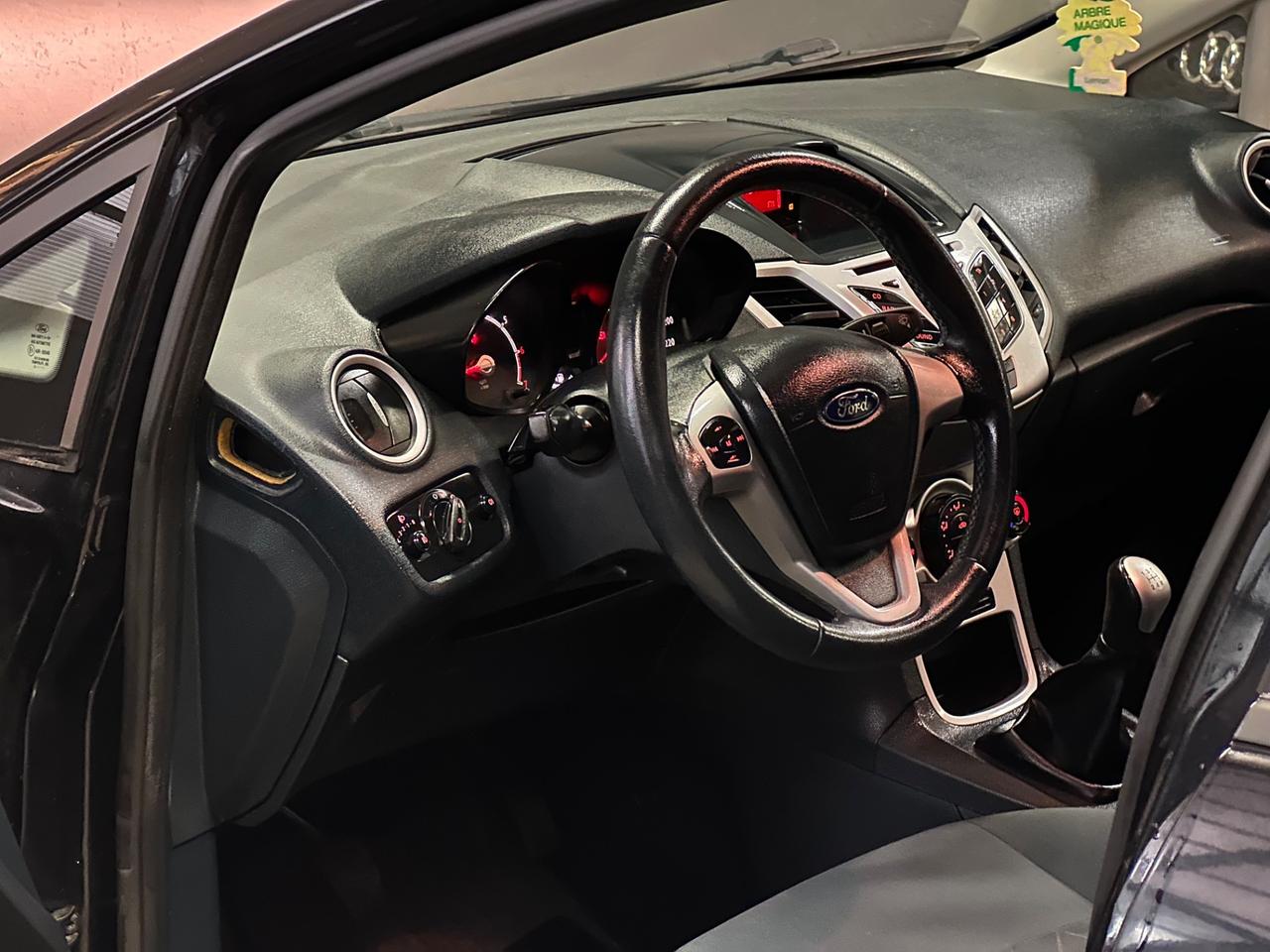 Ford Fiesta Ikon 1.4 5 porte Bz.- GPL