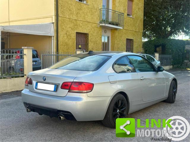 BMW 320 d xDrive cat Coupé Futura